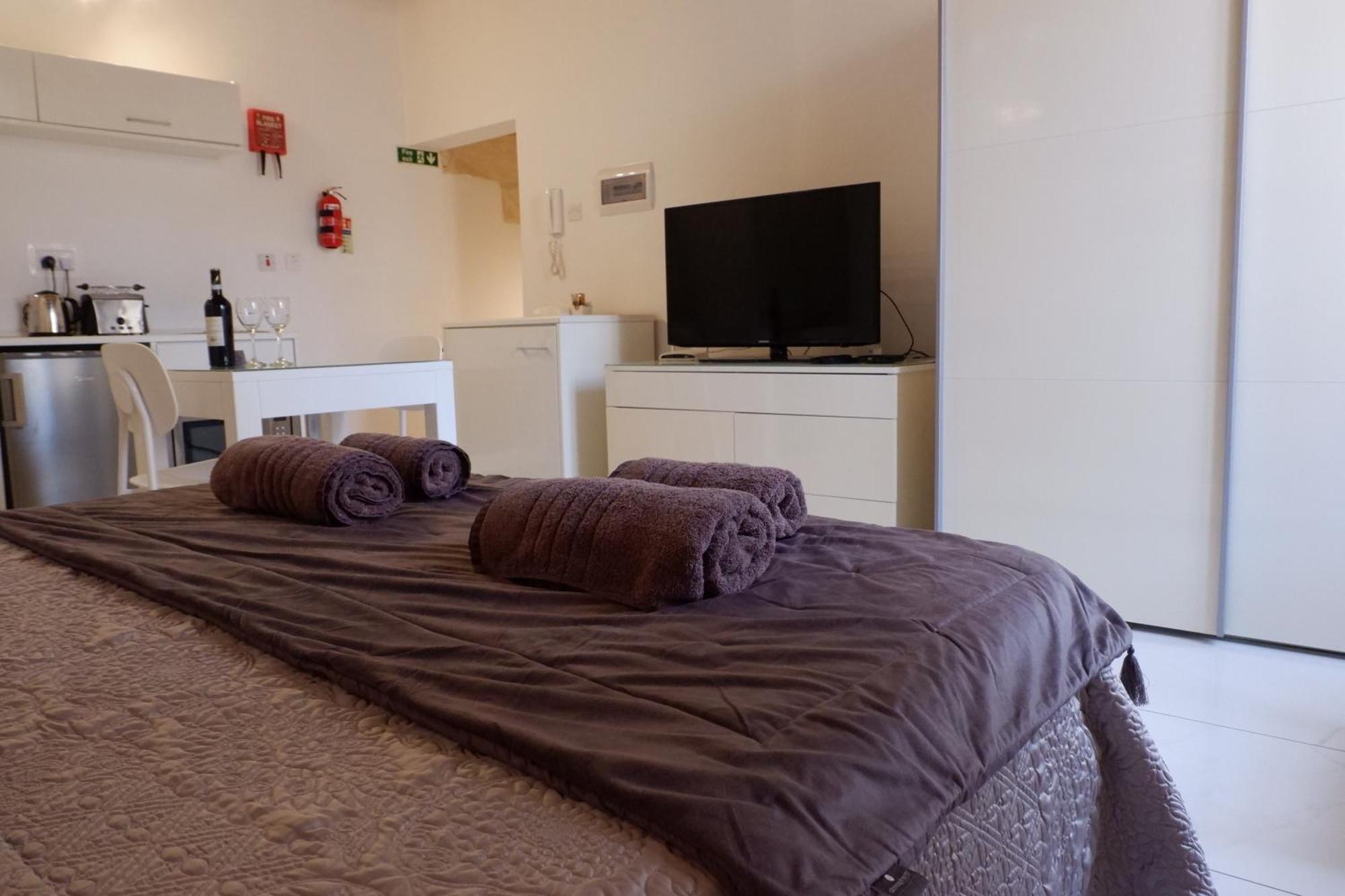 Spqr Studios 2 Валетта Экстерьер фото